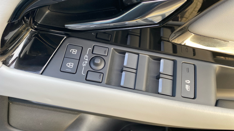 Land Rover Range Rover Evoque 2.0 D200 Autobiography 5dr Auto [Revised] Diesel Hatchback